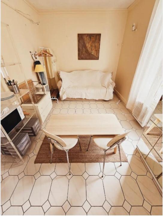 Appartement Pour 1A 4 Personnes Sans Cuisine อัลฟอร์วิลล์ ภายนอก รูปภาพ