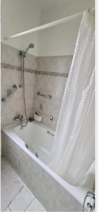 Appartement Pour 1A 4 Personnes Sans Cuisine อัลฟอร์วิลล์ ภายนอก รูปภาพ